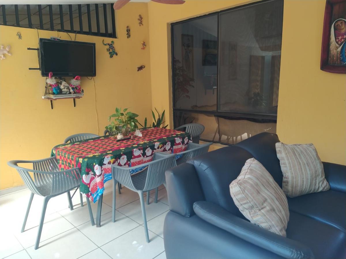 Hotel Antiguo Antiguo Cuscatlán エクステリア 写真