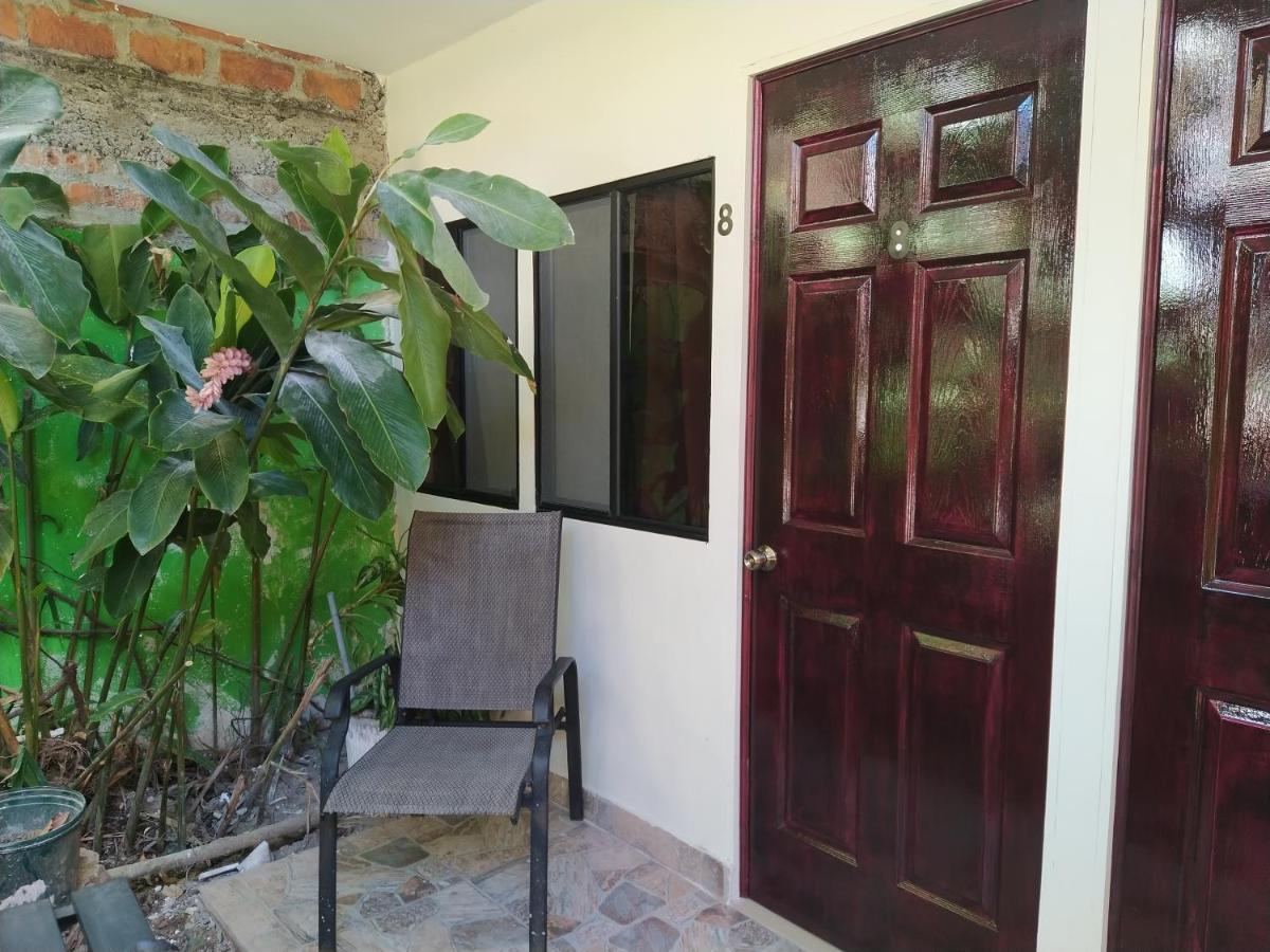 Hotel Antiguo Antiguo Cuscatlán エクステリア 写真
