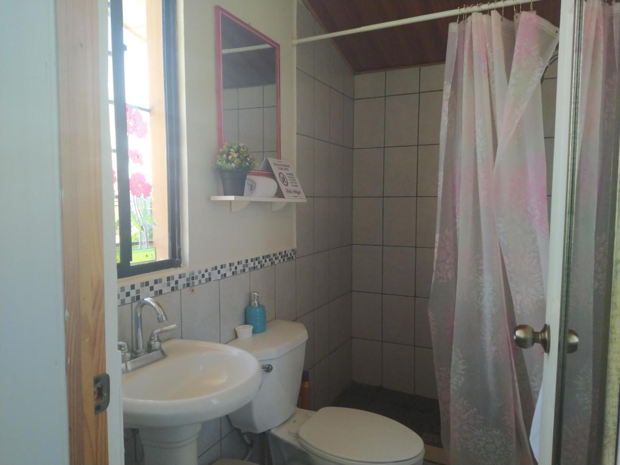 Hotel Antiguo Antiguo Cuscatlán 部屋 写真