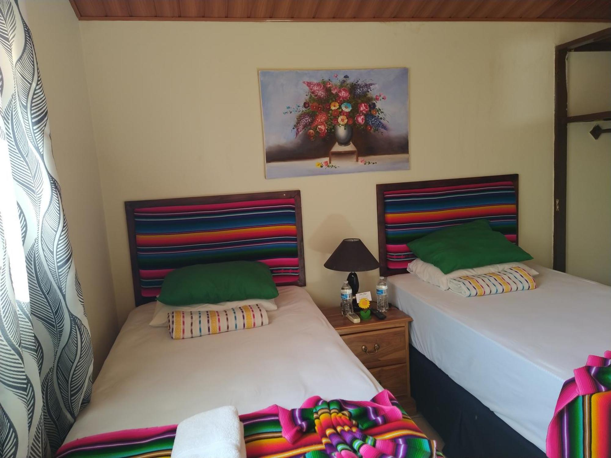 Hotel Antiguo Antiguo Cuscatlán 部屋 写真
